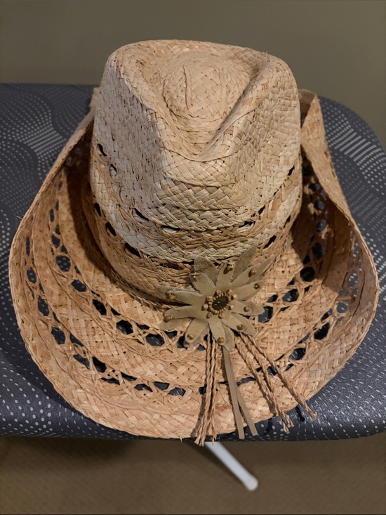 Peter Grimm Accessories - Peter Grimm | Natural Straw Western Hat with Pink Logo Trim
